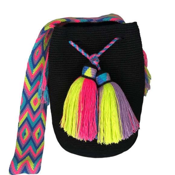 Wayuu Tribe Handbags - Authentic wayuu bag/ Black color/ Neon strap/ Size M